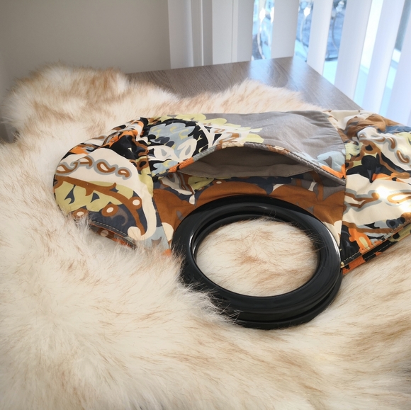 JCrew lovely bag with comfy plastic handle - Picture 5 of 7